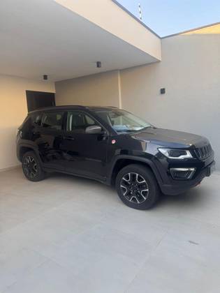 JEEP COMPASS 2.0 16V DIESEL TRAILHAWK 4X4 AUTOMÁTICO JEEP COMPASS 2.0 16V DIESEL TRAILHAWK 4X4 AUTOMÁTICO